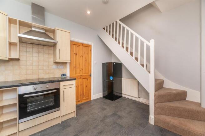 2 bed Terraced for sale Image 8