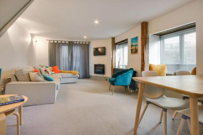 Open-Plan Living and Dining Room