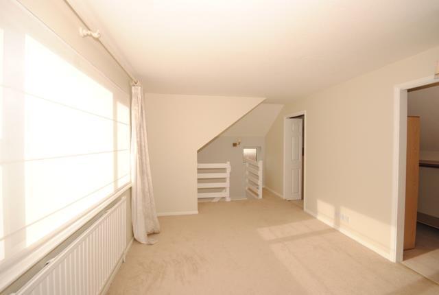 Mezzanine/Bedroom Fo