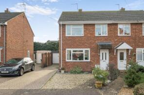 35, Paddock Close, Bedford MK41 6BD
