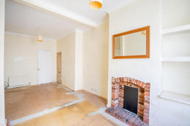 3 bed Terraced for sale Image 5