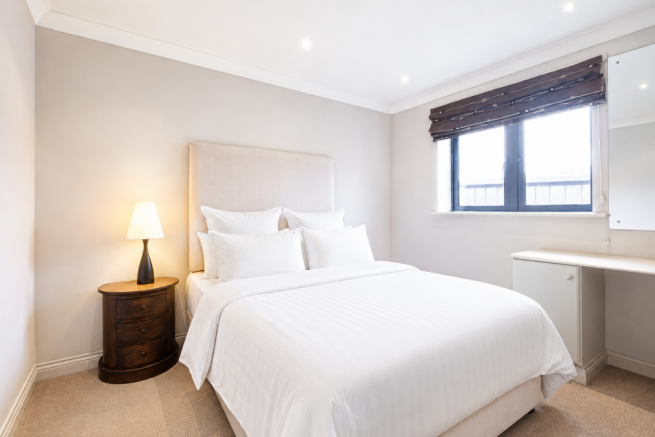 2 bed Apartment to rent Image 4