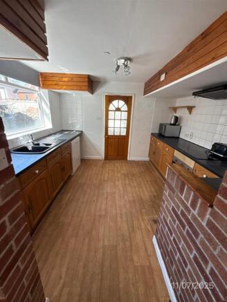 5 Bedroom Terraced House for rent