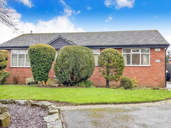 3 bed Bungalow for sale Image 11