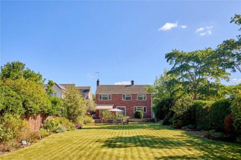 Borrowdale Avenue, Ipswich, Suffolk, IP4