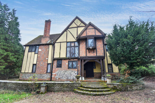 3 Coombe Hill Court, Windsor, Berkshire, SL4 4UL