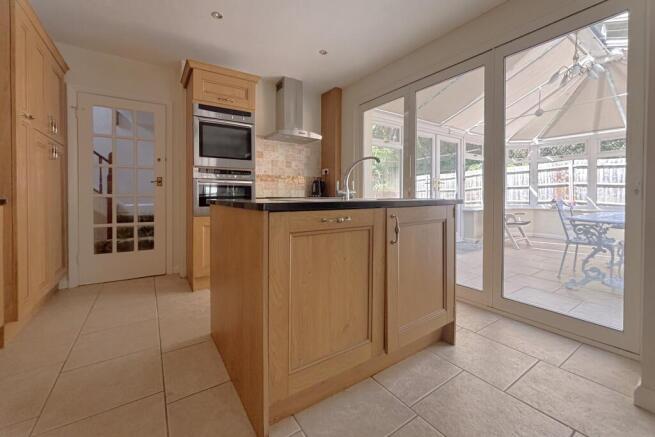 Kitchen/Breakfast Room
