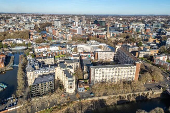 54 Francombe House, Redcliffe, Bristol BS1 6TB | L