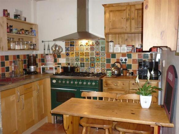 Fitted Kitchen