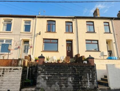 Penybryn Terrace, Mountain Ash, Rhondda Cynon Taf, CF45 3TJ