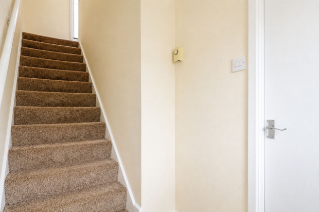 3 bed Terraced for sale Image 11