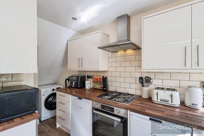 Denton Lane, Chadderton, Oldham, OL9 8PL photo 4