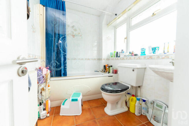 Photo 9