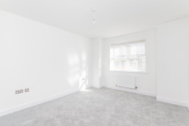 3 bed Semi-Detached for sale Image 9