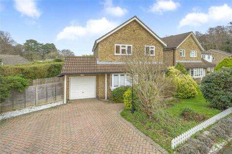 Meadow Rise, Knaphill, Woking, Surrey, GU21