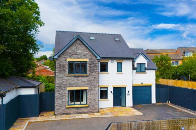 Award-winning Media team on EVERY Listing_79