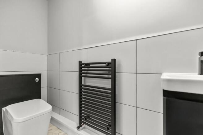 1 bed Flat for sale Image 9