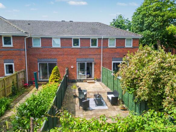 2 bed Terraced for sale Image 12