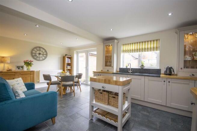 Open Plan Kitchen/Dining Room