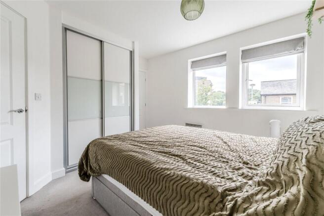 2 bed Apartment for sale Image 11