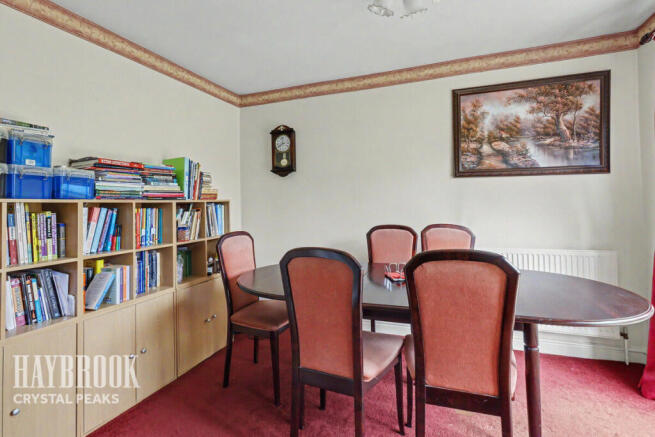 3 bed Semi-Detached for sale Image 5