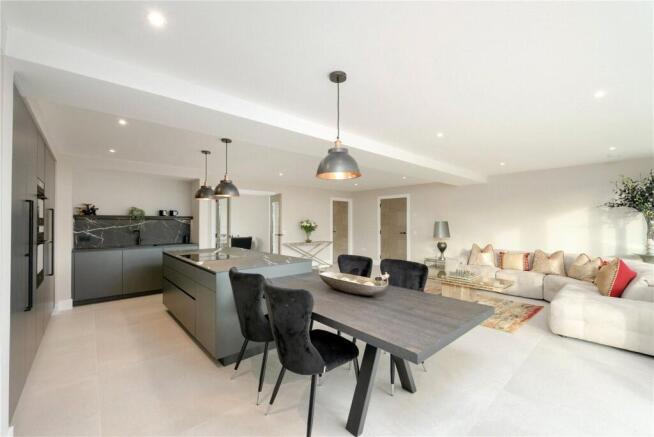 Kitchen/Dining