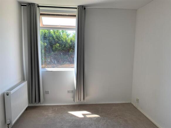 Bedroom;.jpg