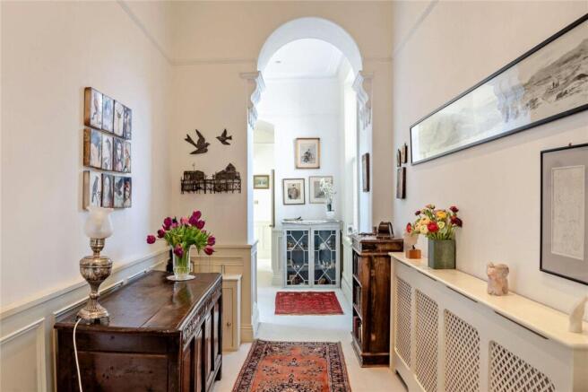 2 bed Apartment for sale Image 8