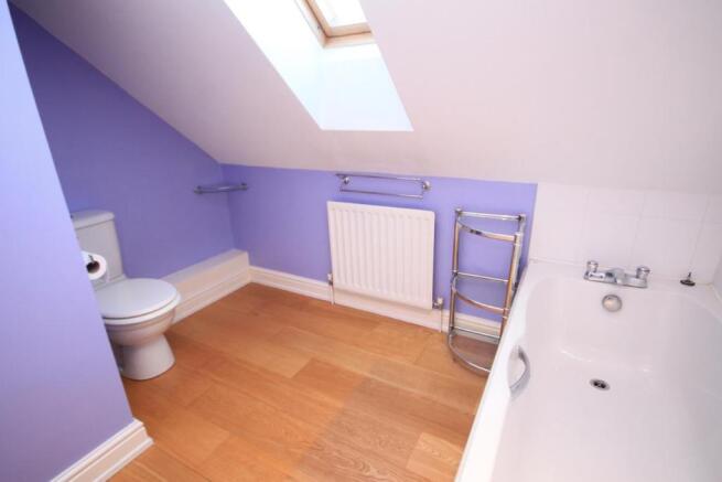 HOUSE BATHROOM/W.C.