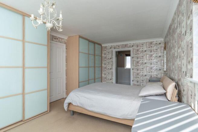 Bedroom 1 (Double)