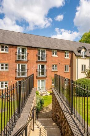 Pritchard Court, Llandaff, HernCrabtree (16).jpg