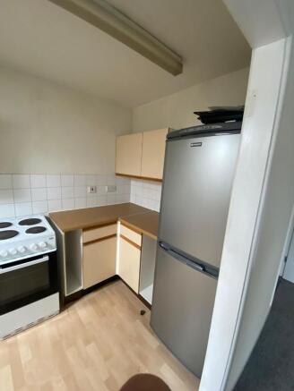 17 Westleigh Close, Northampton, Northamptonshire, NN1 - £835 PCM – pohled 5
