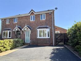 24, Hall Farm Park, Micklefield, Leeds LS25 4DP