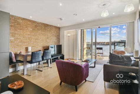 136 Wapping High Street, London, E1W