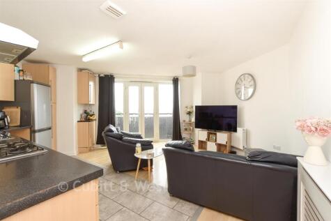 Lumley Road, Horley, Surrey