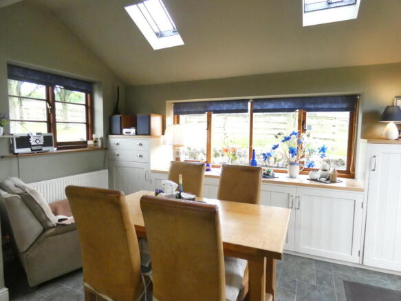 3 bed Cottage for sale Image 7
