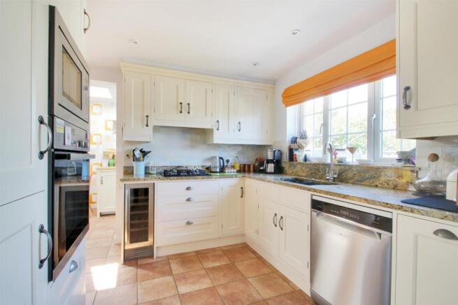 Kitchen.jpg