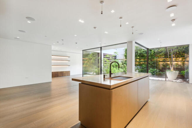 Reception / Kitchen
