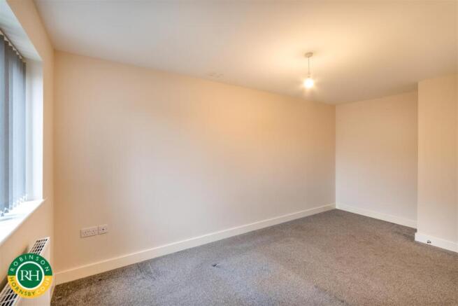 3 bed House for sale Image 11
