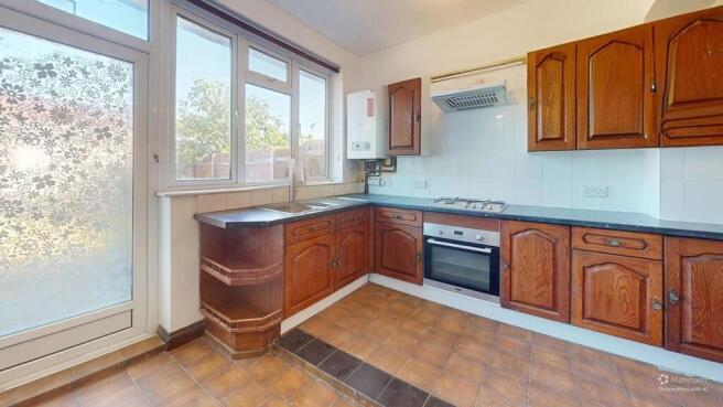 204-Manor-Way-Kit...