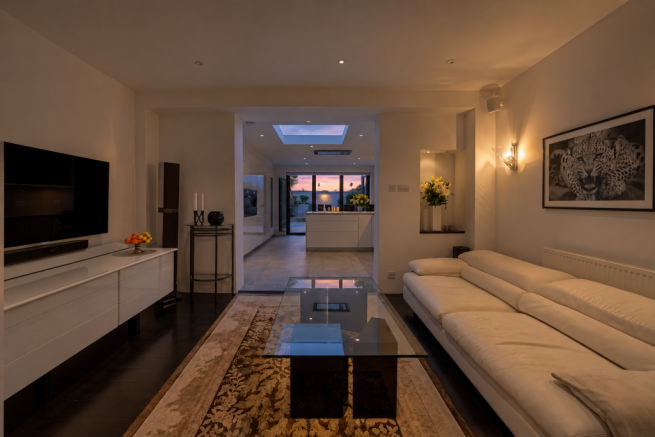 Medfield Street, London, SW15 4JZ photo 4