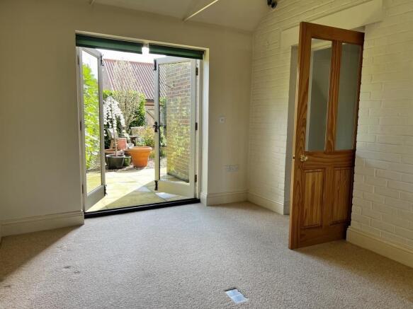 2 bed End of Terrace for sale Image 10