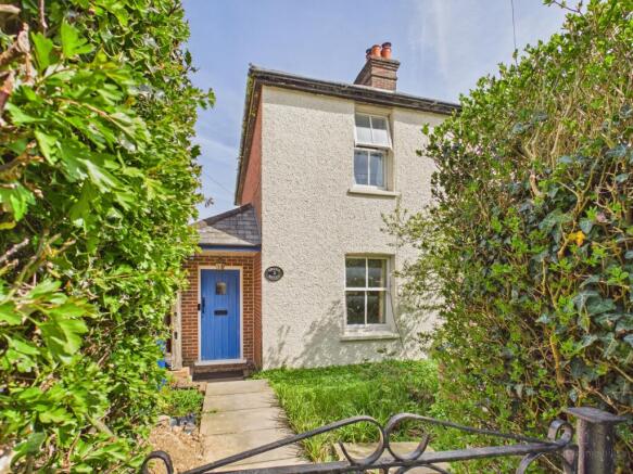 CAM02119G0-PR0571-STILL023