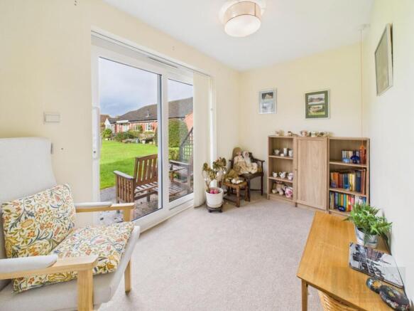 Garden Room/Occasional Bedroom