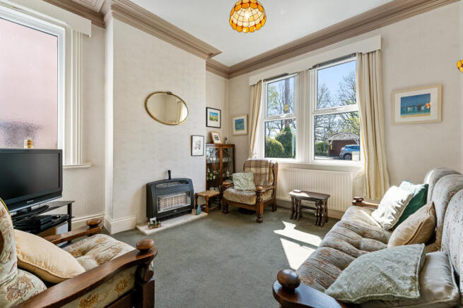 8 GLOSSOP ROAD33.jpg