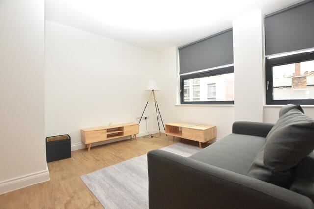 1 bed Apartment to rent Image 5