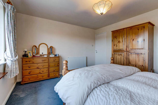 Master Bedroom - ...