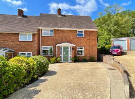 8, Rose Close, Hythe SO45 3LE