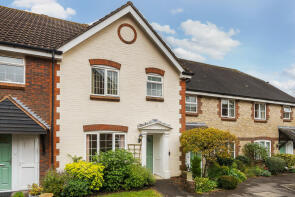 26, Chanctonbury Walk, Pulborough RH20 4LT
