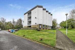 Flat 11, Clyde House, The Furlongs, Hamilton ML3 0BA